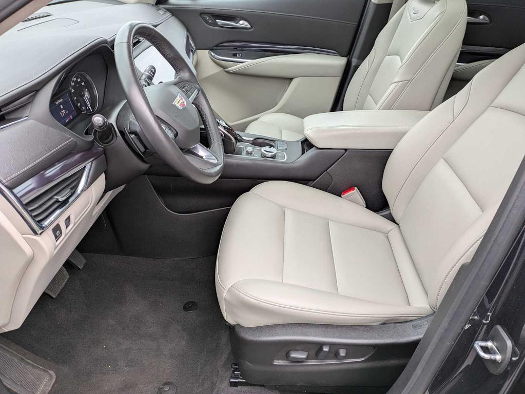used 2023 Cadillac XT4 car, priced at $31,750
