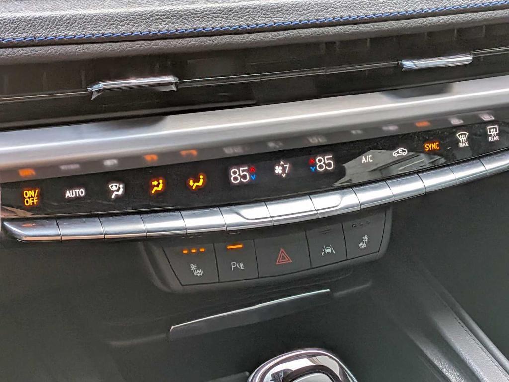 used 2024 Cadillac XT4 car, priced at $38,999