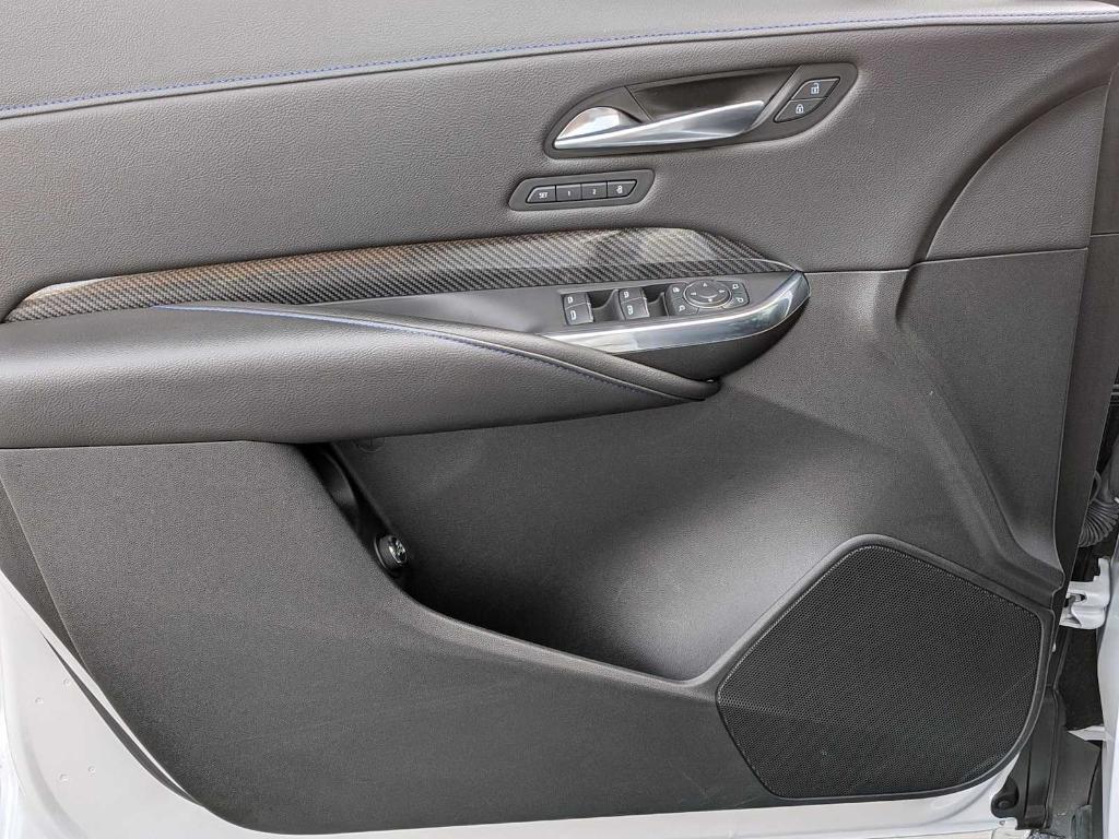 used 2024 Cadillac XT4 car, priced at $38,999