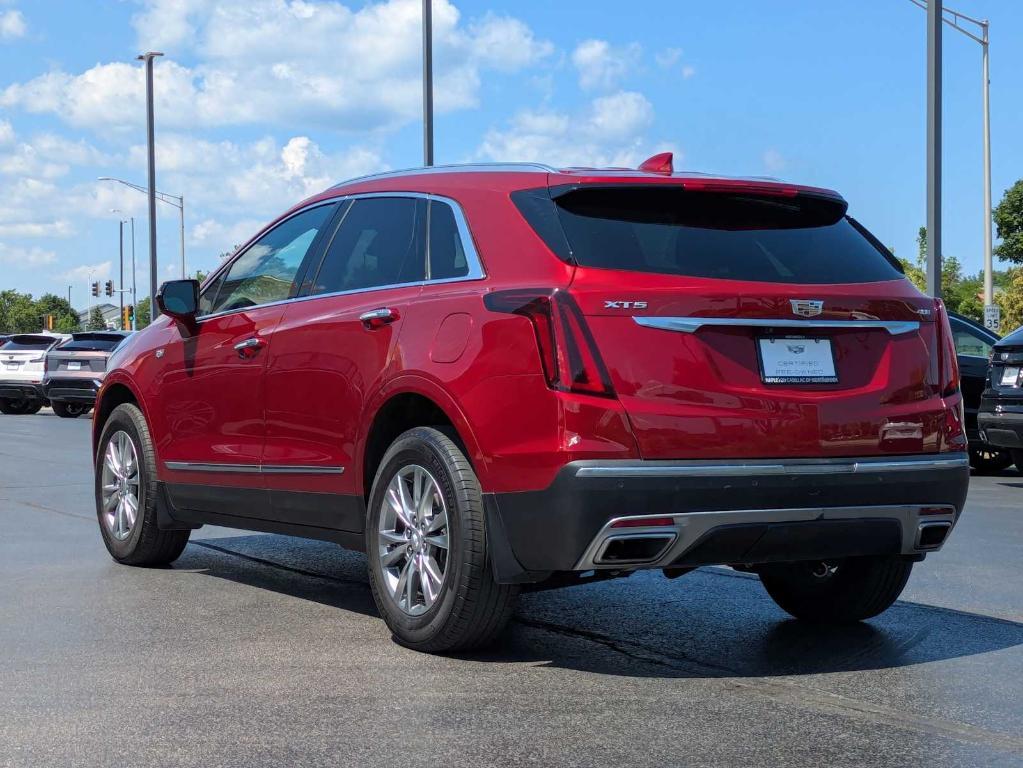 used 2022 Cadillac XT5 car, priced at $31,945