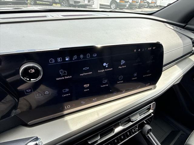 new 2025 Chevrolet Traverse car, priced at $46,560