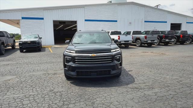 new 2025 Chevrolet Traverse car, priced at $46,560