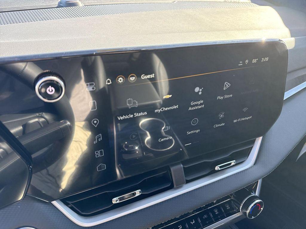 new 2026 Chevrolet Equinox car, priced at $33,965