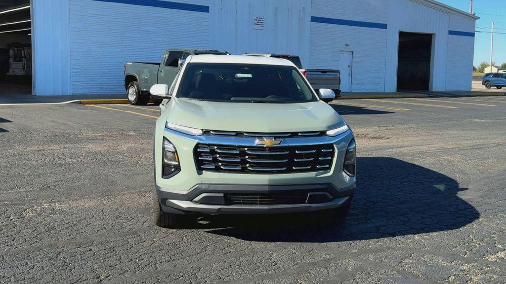 new 2026 Chevrolet Equinox car, priced at $33,965