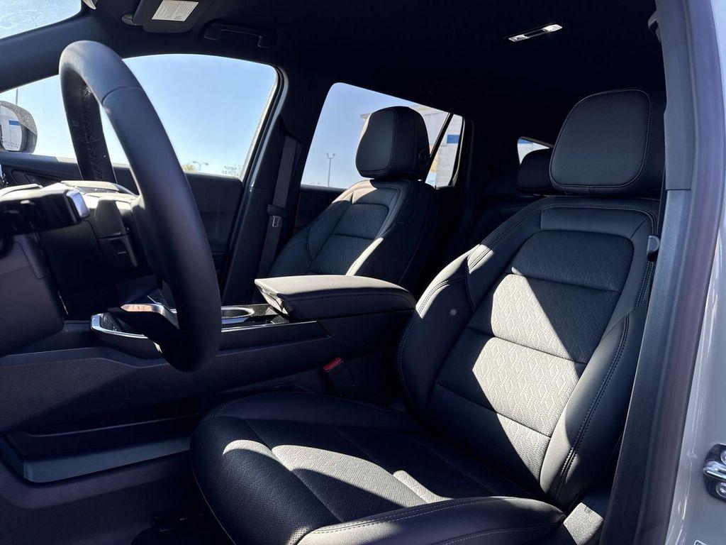 new 2026 Chevrolet Equinox car, priced at $33,965