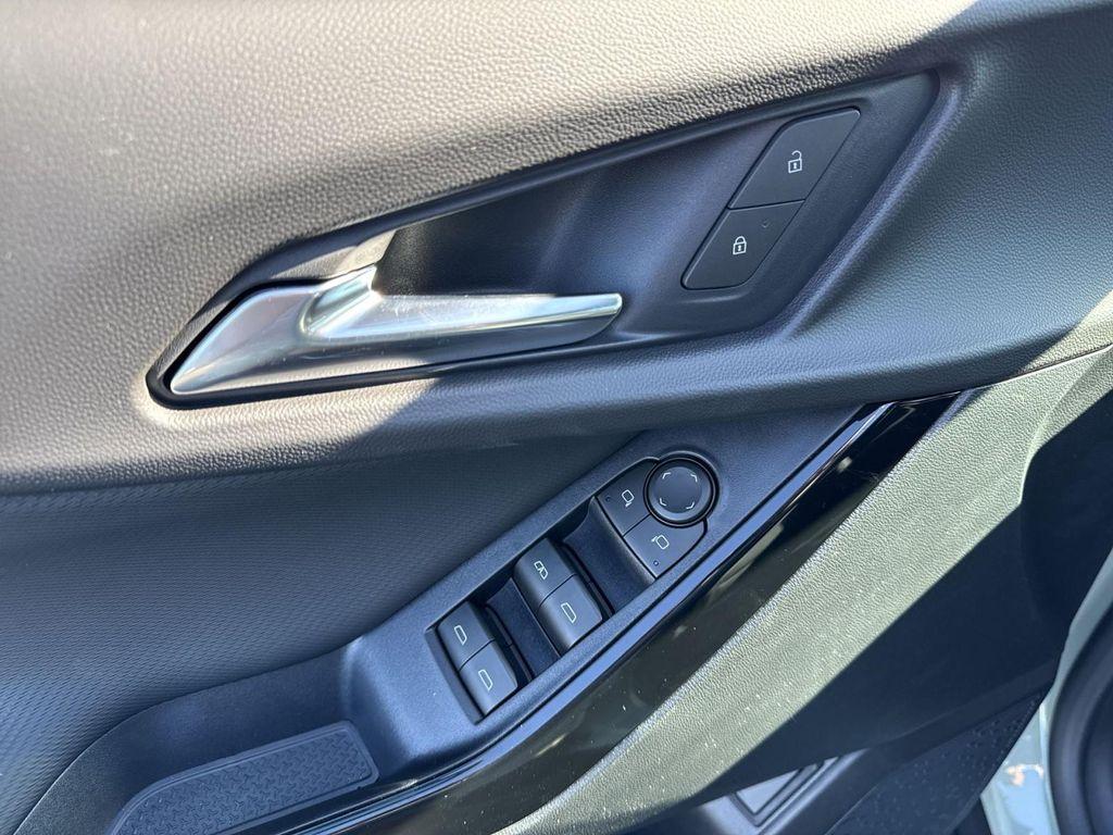 new 2026 Chevrolet Equinox car, priced at $33,965