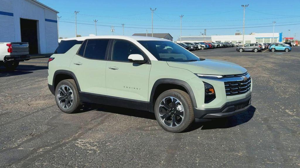 new 2026 Chevrolet Equinox car, priced at $33,965