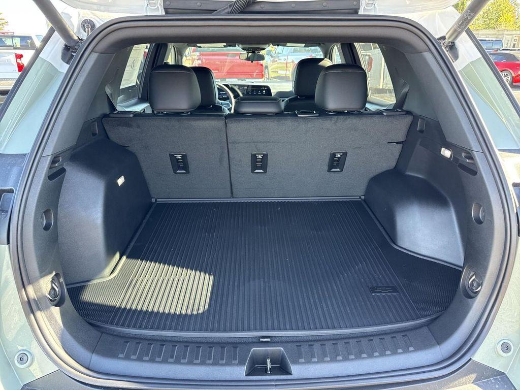 new 2026 Chevrolet Equinox car, priced at $33,965