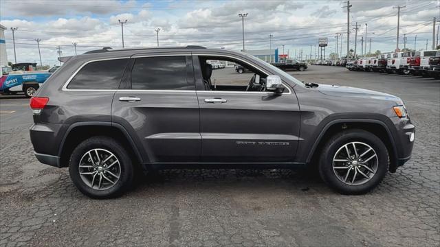 used 2017 Jeep Grand Cherokee car, priced at $14,900