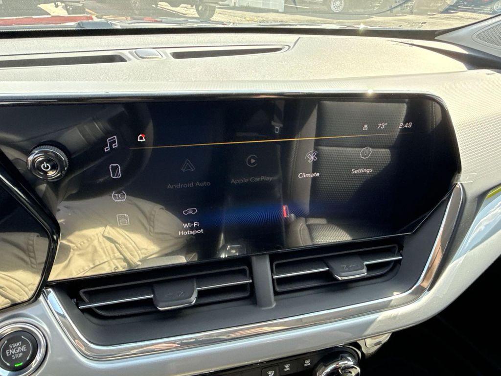new 2025 Chevrolet Trax car, priced at $25,085
