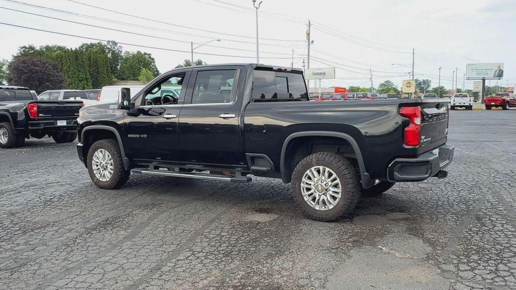 used 2022 Chevrolet Silverado 2500 car, priced at $52,995
