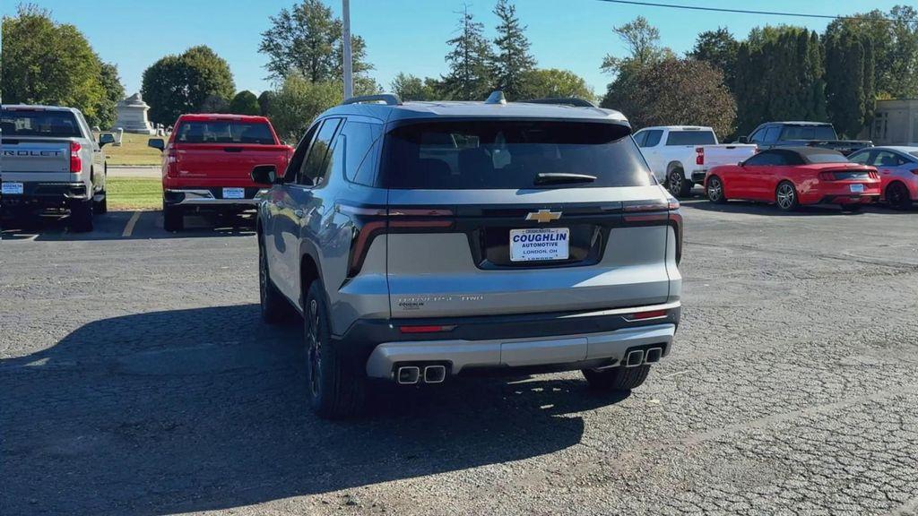 new 2026 Chevrolet Traverse car, priced at $48,420