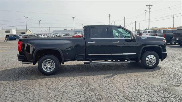 new 2025 Chevrolet Silverado 3500 car, priced at $91,714