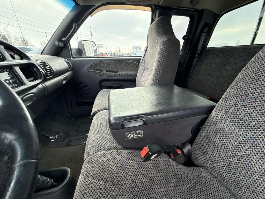 used 2000 Dodge Ram 2500 car, priced at $15,795