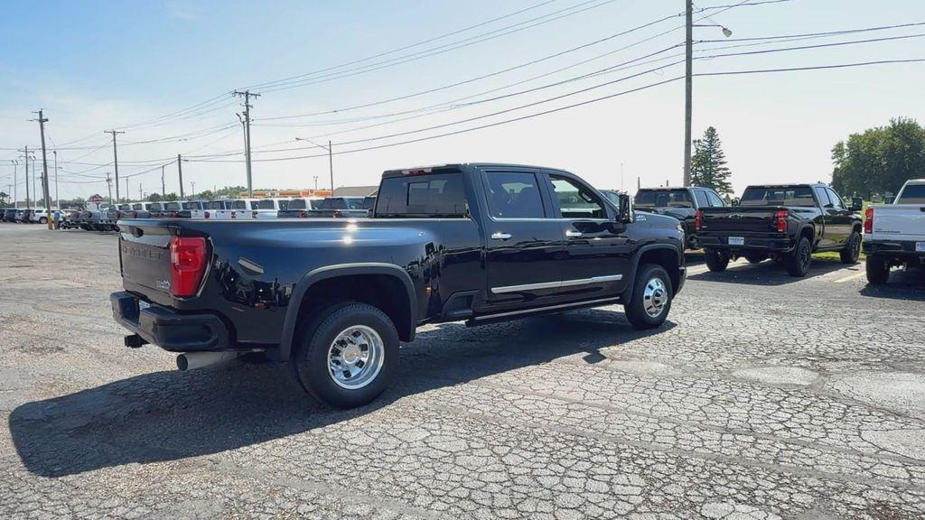 new 2025 Chevrolet Silverado 3500 car, priced at $91,540
