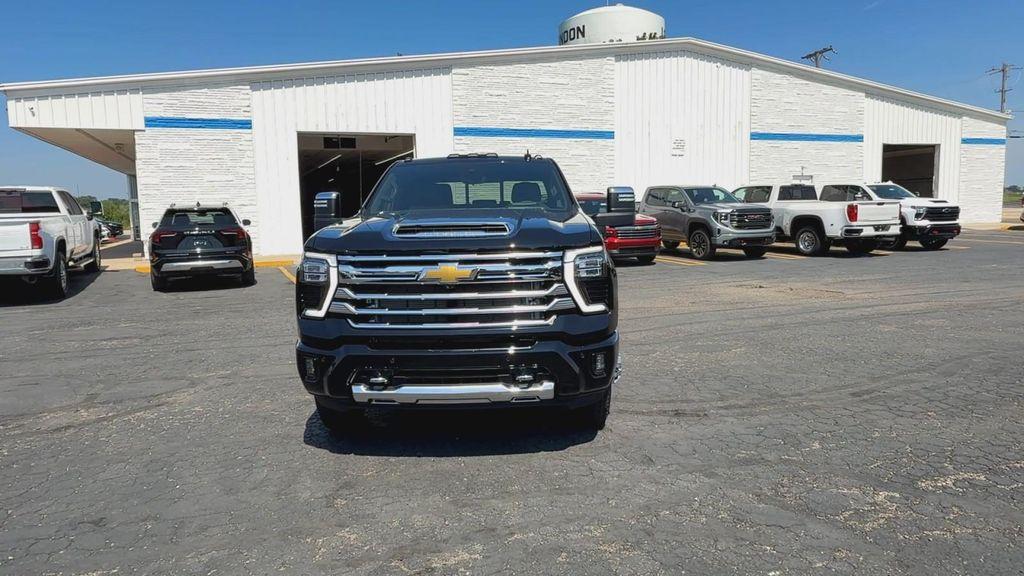 new 2025 Chevrolet Silverado 3500 car, priced at $91,540