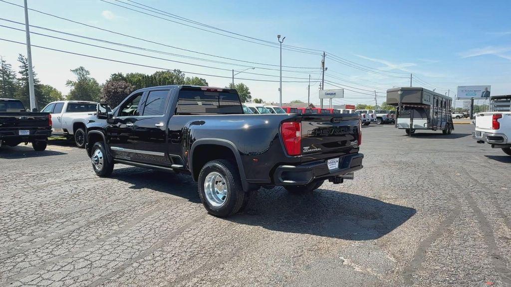 new 2025 Chevrolet Silverado 3500 car, priced at $91,540