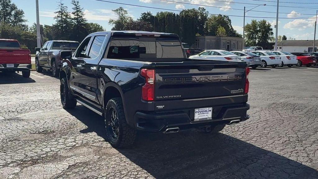 used 2022 Chevrolet Silverado 1500 car, priced at $43,795