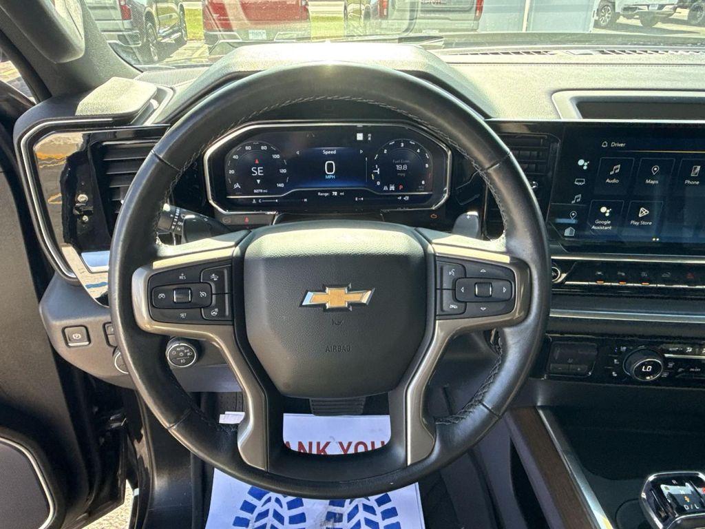 used 2022 Chevrolet Silverado 1500 car, priced at $43,795