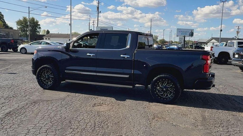 used 2022 Chevrolet Silverado 1500 car, priced at $43,795