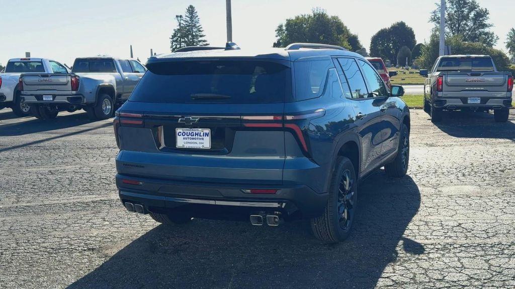 new 2026 Chevrolet Traverse car, priced at $46,205