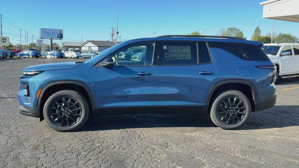 new 2026 Chevrolet Traverse car, priced at $46,205