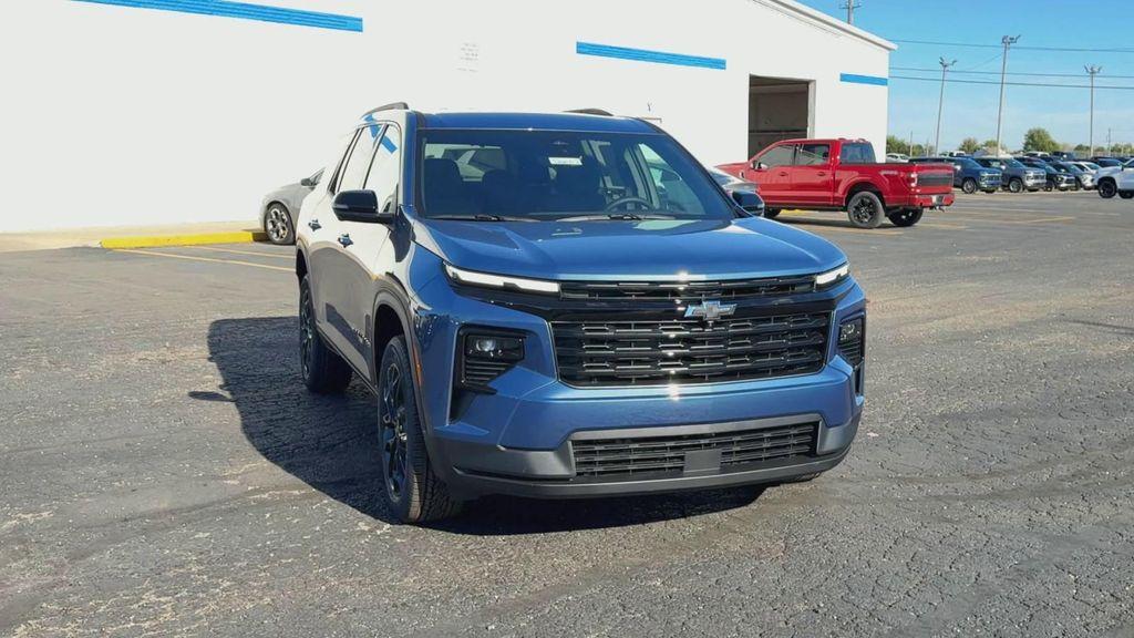 new 2026 Chevrolet Traverse car, priced at $46,205