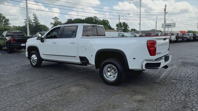 new 2025 Chevrolet Silverado 3500 car, priced at $93,455