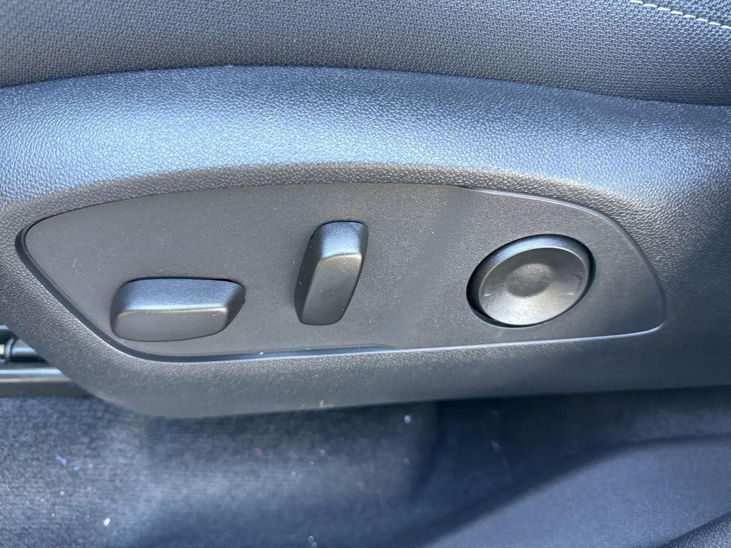 new 2026 Chevrolet Traverse car, priced at $48,915