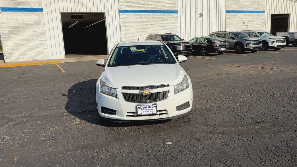 used 2014 Chevrolet Cruze car, priced at $7,400