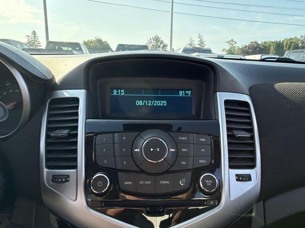 used 2014 Chevrolet Cruze car, priced at $7,400