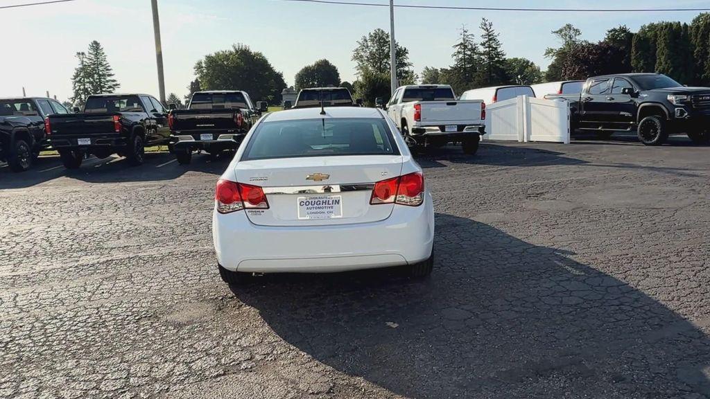 used 2014 Chevrolet Cruze car, priced at $7,400