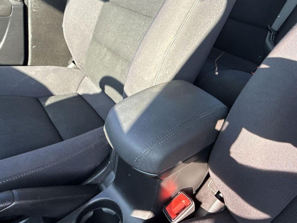 used 2014 Chevrolet Cruze car, priced at $7,400