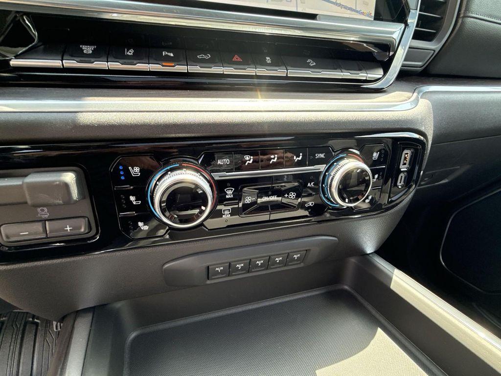 new 2025 GMC Sierra 3500 car, priced at $87,995