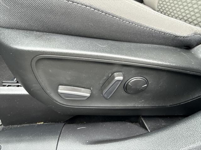 used 2022 Ford Escape car, priced at $22,400