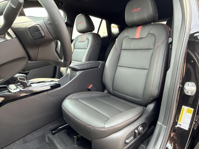 new 2025 Chevrolet Trax car, priced at $27,935