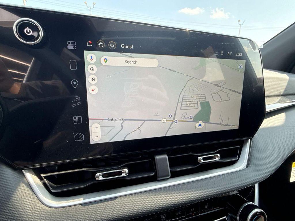 new 2026 Chevrolet Equinox car, priced at $33,640
