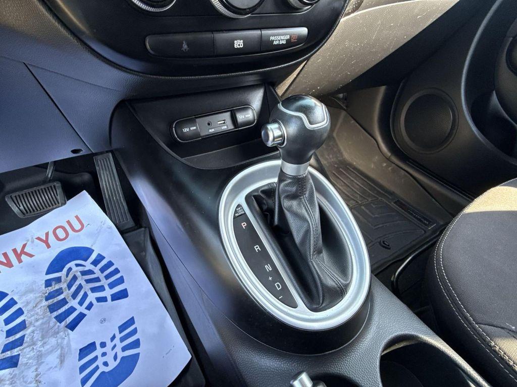 used 2016 Kia Soul car, priced at $8,996
