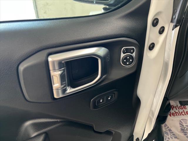 used 2018 Jeep Wrangler Unlimited car, priced at $27,998