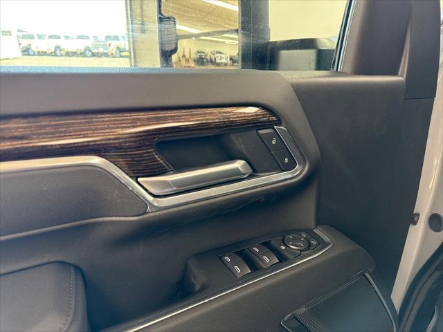 new 2025 GMC Sierra 3500 car, priced at $76,080