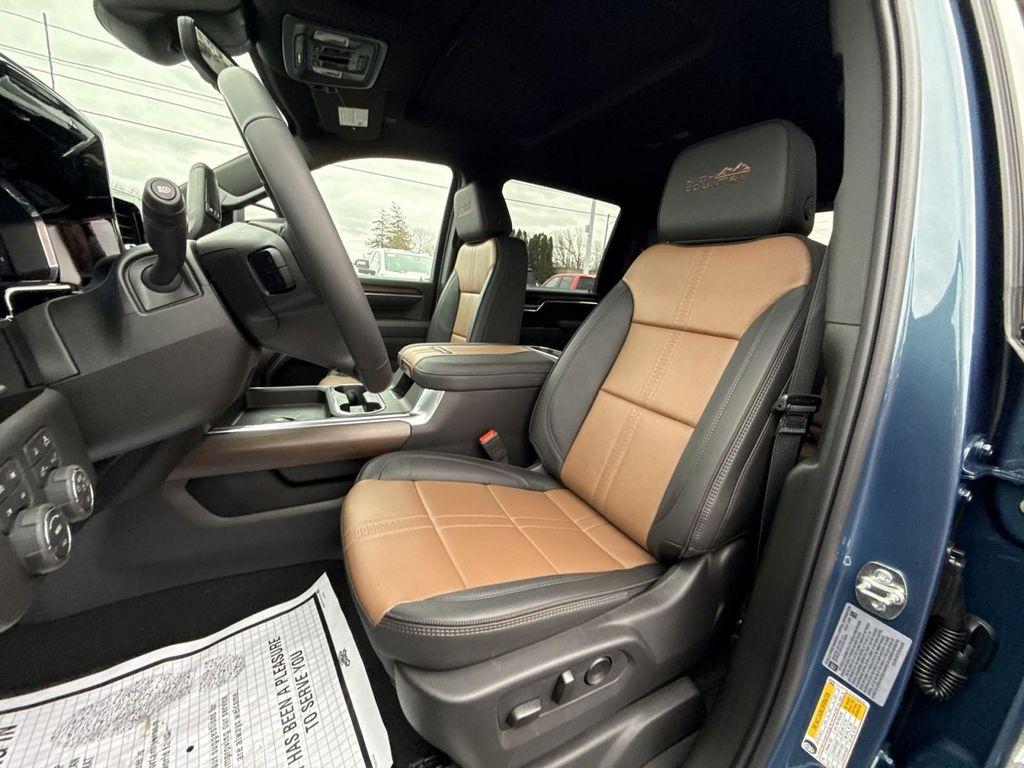 new 2026 Chevrolet Silverado 3500 car, priced at $91,515