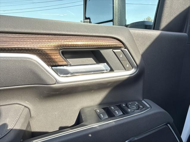 new 2025 Chevrolet Silverado 3500 car, priced at $63,230