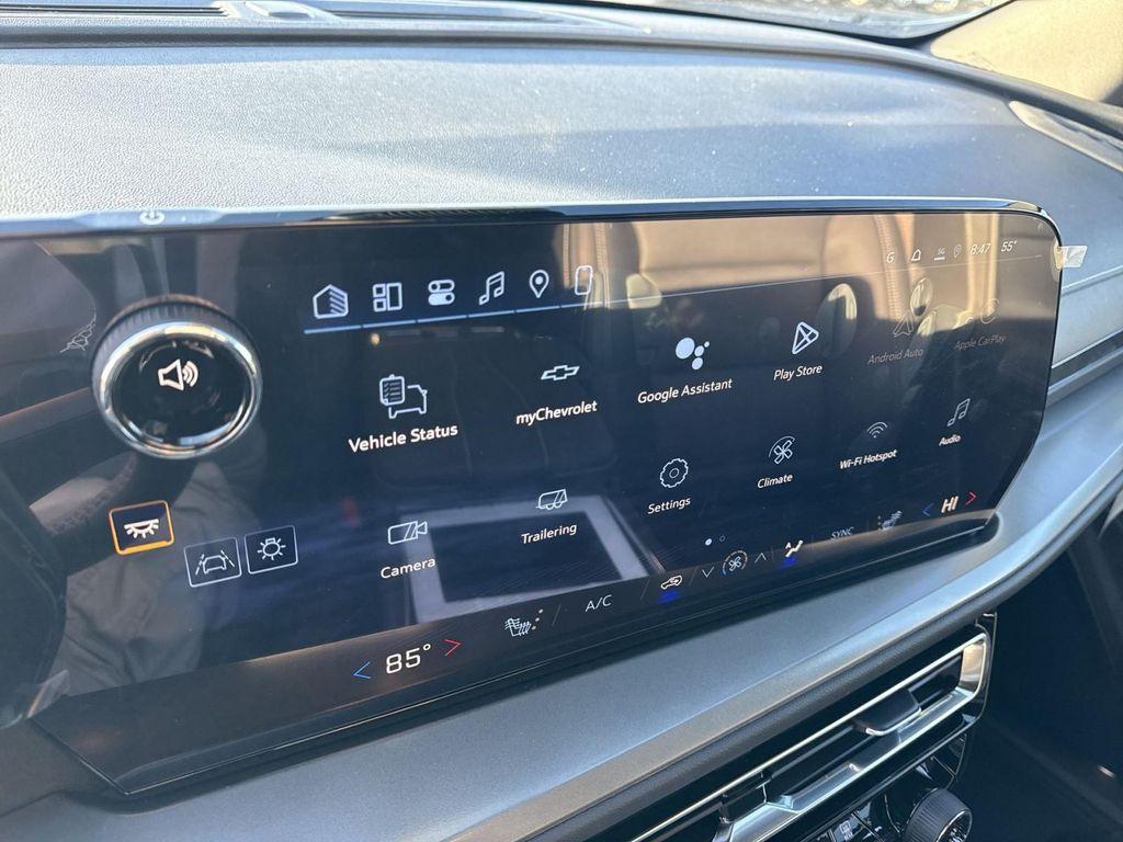 new 2026 Chevrolet Traverse car, priced at $46,620