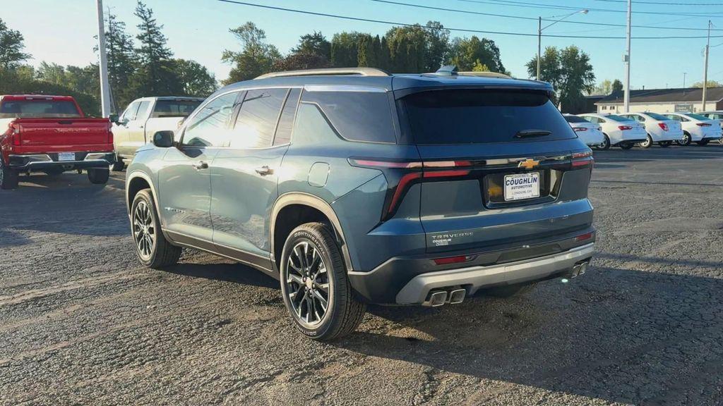 new 2026 Chevrolet Traverse car, priced at $46,620