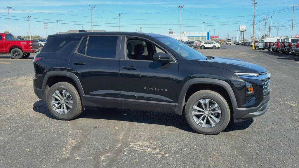 new 2026 Chevrolet Equinox car, priced at $30,495