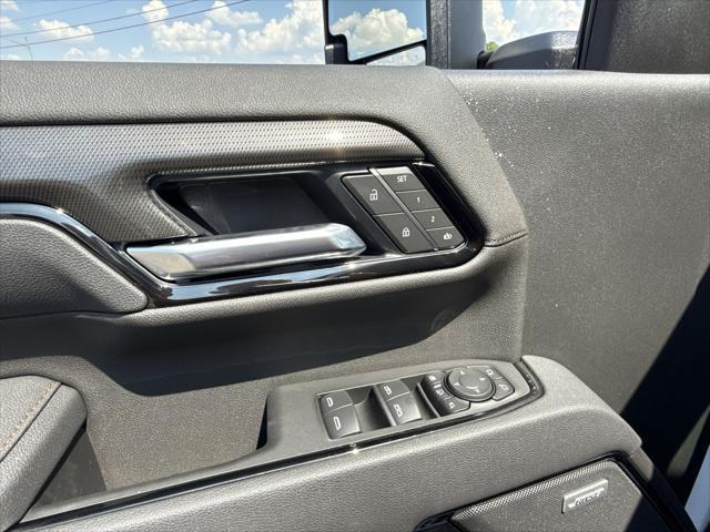 new 2025 GMC Sierra 2500 car, priced at $75,055