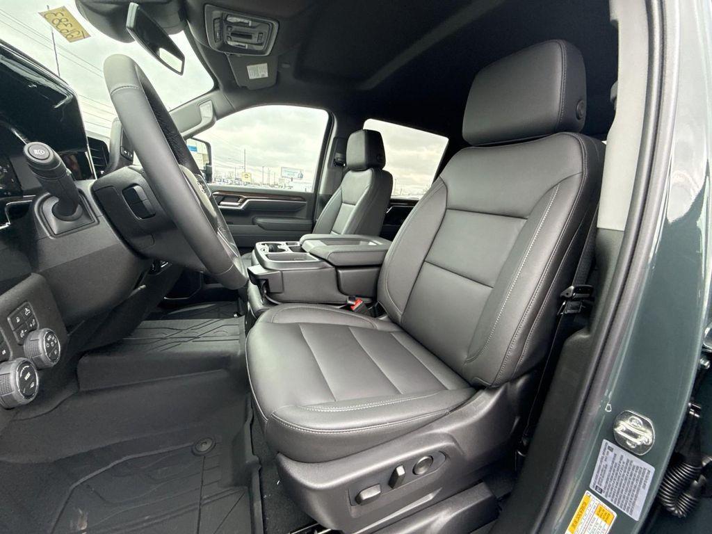 new 2026 Chevrolet Silverado 3500 car, priced at $80,125