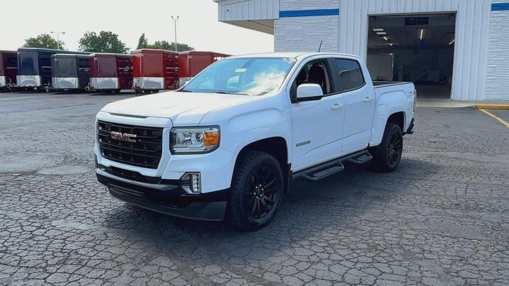 used 2022 GMC Canyon car, priced at $32,800