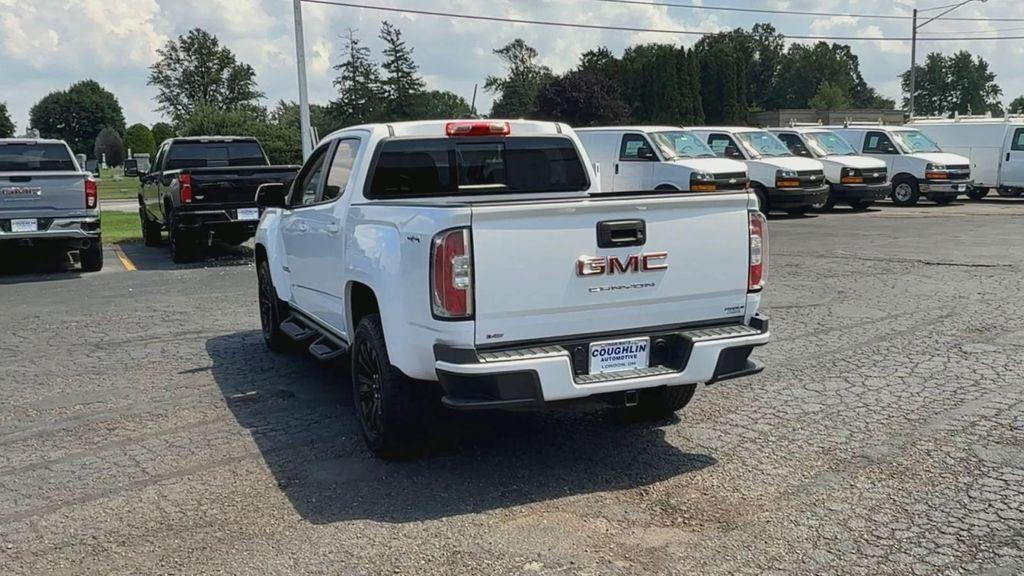used 2022 GMC Canyon car, priced at $32,800