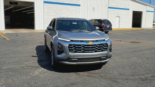 new 2026 Chevrolet Equinox car, priced at $31,995